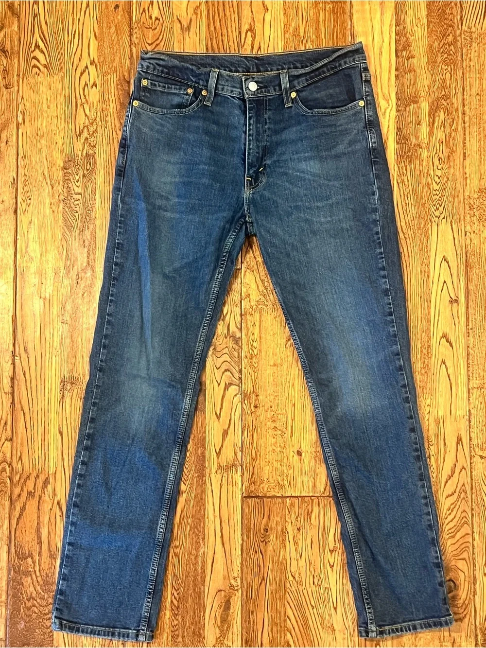 Levis refresh your